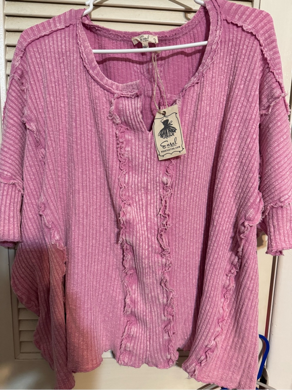 Easel Pink Ribbed Ruffle-Trim Longline Top